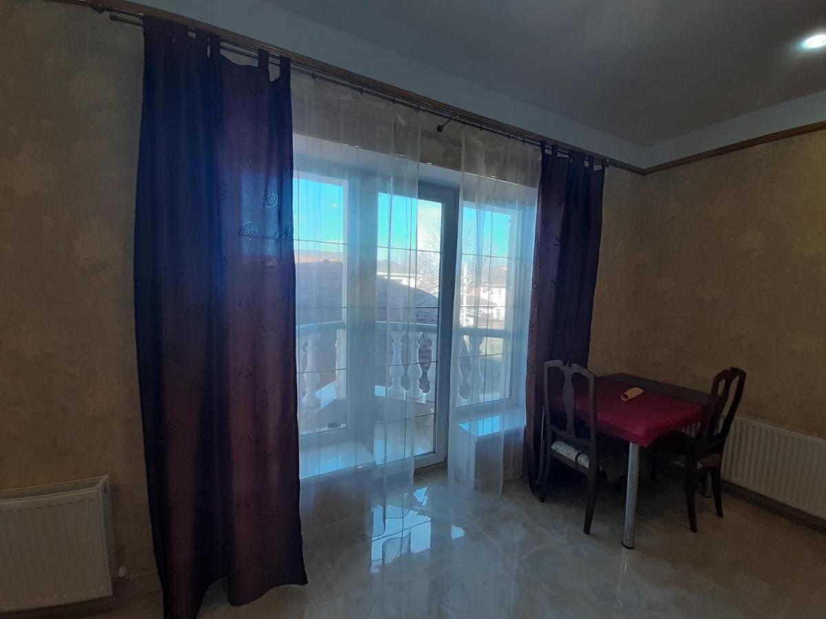 Аппартаменты С Балконом Odessa Exterior foto
